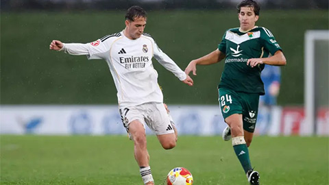 Arbeloa gây bất ngờ với 'viên ngọc' 18 tuổi của học viện Real Madrid