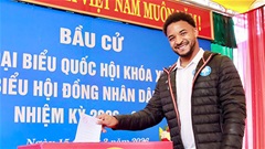 Xuân Son: ‘Đi bầu cử là niềm vinh dự lớn’