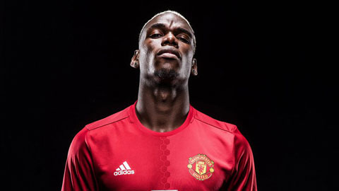 Top 5 ngôi sao vô dụng cần giải nghệ ngay lập tức: Có cả 'siêu bom tấn' của MU