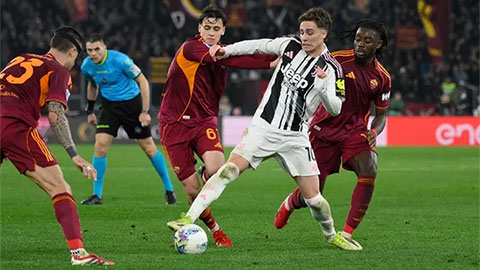 Roma trượt dài sau 2 tuần ác mộng, nguy cơ hụt vé Champions League