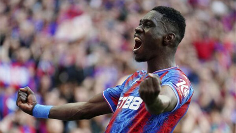 Conference League 2025/26: Thắng nhọc Larnaca, Crystal Palace gặp Fiorentina ở tứ kết