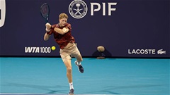 Tay vợt hạ Carlos Alcaraz gặp đối thủ khó nhằn ở vòng bốn Miami Masters