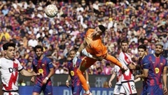 Với Joan Garcia, Barca đang có một vị 'thần giữ của'