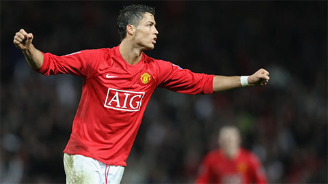Ronaldo bị loại ở top 10 cầu thủ vĩ đại nhất lịch sử Premier League