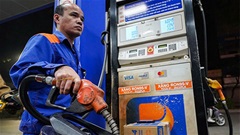 Giá xăng bất ngờ giảm mạnh từ chiều ngày 25/3