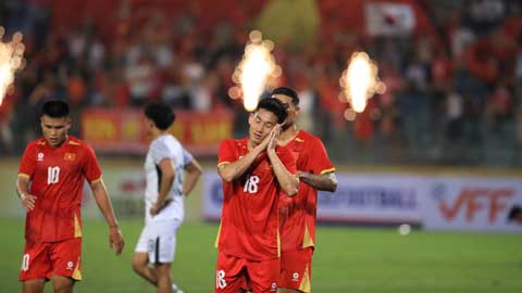 Hai Long ghi bàn thắng thứ 3 cho ĐT Việt Nam