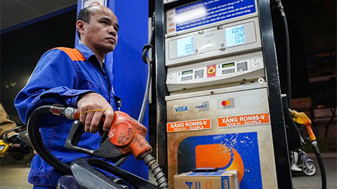 Nóng: Giá xăng giảm mạnh ngay trong đêm 26/3