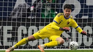 Thủ môn Lammens của MU cứu thua không tưởng trước ĐT Mỹ