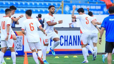 Xuân Son gác lại sinh nhật, rèn thể lực sẵn sàng hạ Malaysia trên chảo lửa Thiên Trường