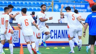 Xuân Son gác lại sinh nhật, rèn thể lực sẵn sàng hạ Malaysia trên chảo lửa Thiên Trường