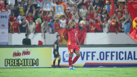 Chiêm ngưỡng cú đúp của Xuân Son vào lưới Malaysia