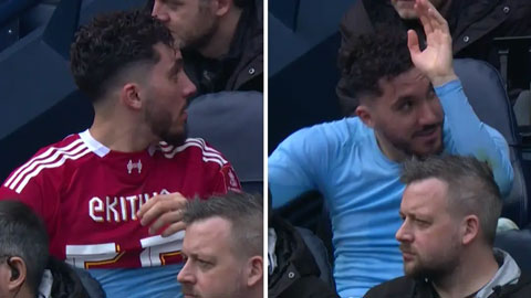 Sao Man City phải xin lỗi sau hành động gây tranh cãi