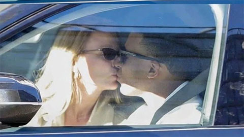 Bạn gái xinh như mộng của Mbappe mắc chứng bệnh 'kinh khủng'