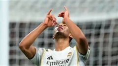 Hàng tiền vệ Real Madrid: Kế hoạch điên rồ của Alvaro Arbeloa