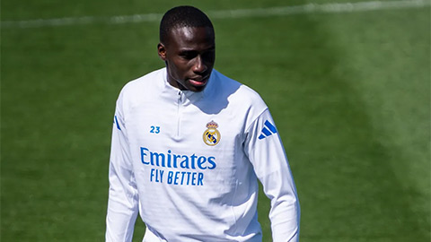 Real đón 'lá chắn thép' trở lại ở đại chiến Bayern?