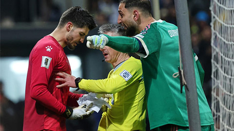 Chuyện bi hài giờ mới kể ở loạt sút luân lưu giữa Italia và Bosnia