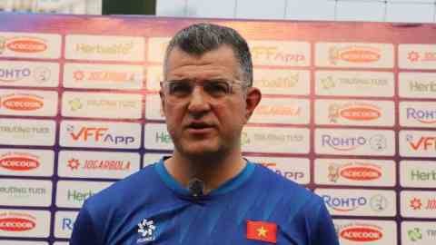 HLV của U17 Việt Nam đánh giá cao con trai Quang Hải