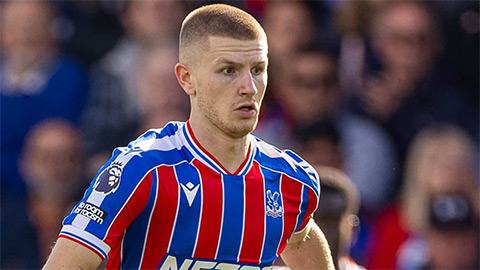 Liverpool lăn tăn thương vụ Adam Wharton