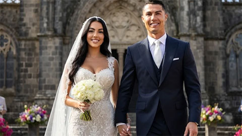 Cristiano Ronaldo chưa tính chuyện kết hôn trong năm nay