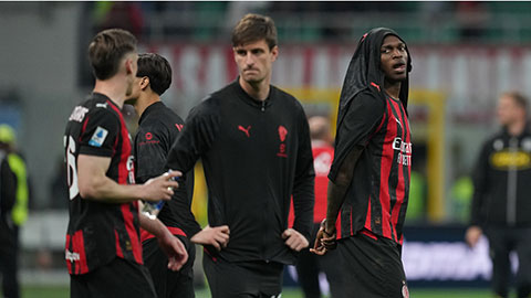Milan, từ giấc mơ Scudetto đến lo ‘chạy vé’ Champions League