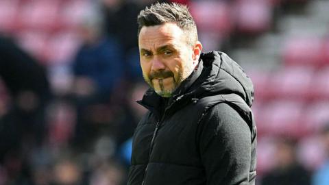 Giọt nước mắt đắng mề Gà Trống và Roberto De Zerbi