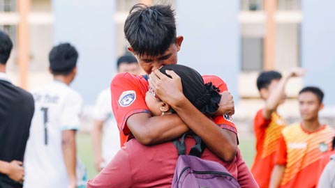 'Gửi con Áp Tô Sa Li, chàng trai kiên cường của mẹ’