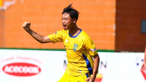 Từ Nghệ An, người mẹ nghèo vẫn muôn dặm vì con