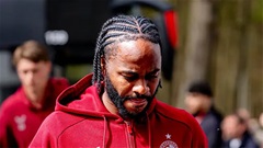 Raheem Sterling bị Feyenoord ruồng bỏ chỉ sau vài tháng