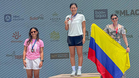 Ánh Viên vô địch giải bơi biển quốc tế ở Maldives