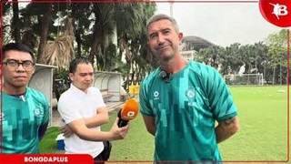 Cựu sao Liverpool nói thẳng việc cầu thủ Việt Nam có đủ trình đá ở châu Âu hay không