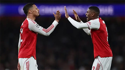 Arsenal tìm thấy công thức chiến thắng trước Man City