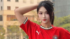 Công khai ủng hộ Cristiano Ronaldo theo cách cực 'cháy', nàng hot girl Việt gây sốt MXH