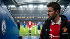 Đêm định mệnh của Michael Carrick: Khi niềm tin đối diện bão tố ở Stamford Bridge