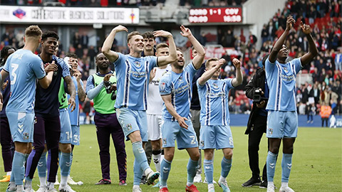 Hòa Blackburn Rovers, Coventry City thăng hạng sau 25 năm vắng bóng ở Premier League