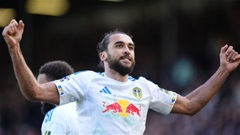 Hủy diệt Wolves, Leeds tiến gần suất trụ hạng