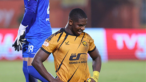 Tiền đạo sắp nhập tịch Việt Nam bất ngờ chia tay Thanh Hóa