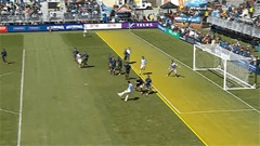 Luật việt vị mới của Arsene Wenger lần đầu được áp dụng chính thức