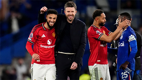 MU đã có lời giải cho hàng thủ chắp vá