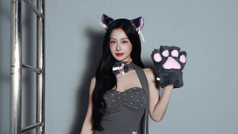 Thánh nữ làng game gây choáng váng khi 'hóa thú'