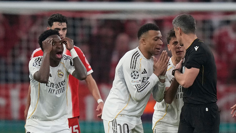 Real Madrid thủ vai nạn nhân, hay thực sự có 'bàn tay hắc ám'?