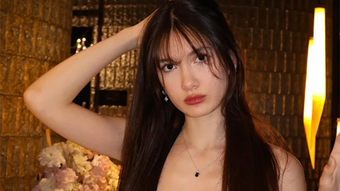 Em gái Văn Lâm xinh như búp bê, gây sốt ở tuổi 19