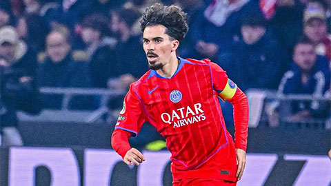 Vitinha nguy cơ lỡ hẹn đại chiến với Bayern Munich