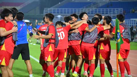 Vỡ òa cảm xúc khi U17 Việt Nam đánh bại U17 Australia giành vé vào chung kết