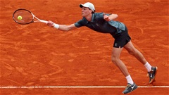 Jannik Sinner nối dài mạch thắng lên 23 trận tại giải Masters