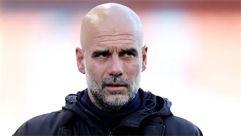 Guardiola sẵn sàng lắng nghe lời mời trong mơ, Man City đã có phương án thay thế