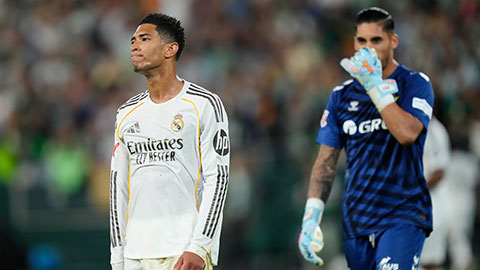 Real Madrid đã buông súng?