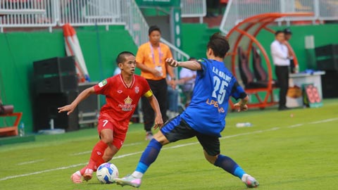 Giải hạng Nhất QG 2025/26: CLB Long An đối mặt nguy cơ rớt hạng