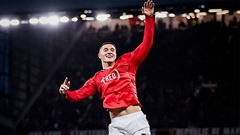 MU mất thêm núi tiền cho Sesko