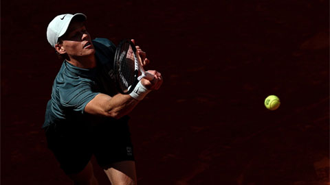 Jannik Sinner thắng trận thứ 20 liên tiếp ở ATP