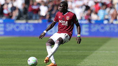 MU bất ngờ nhắm hậu vệ West Ham